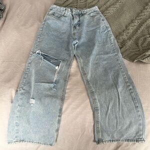 Baggy Light Wash Jeans